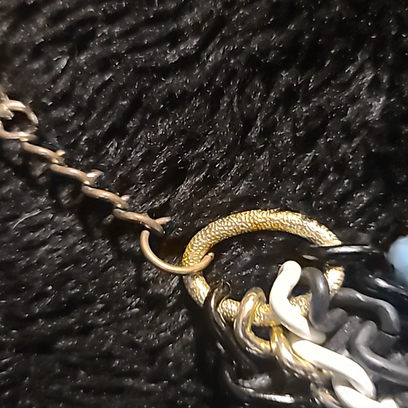 Stella & Dot Tempest bib necklace, Boho, Gith, Beaded - Picture 8 of 9